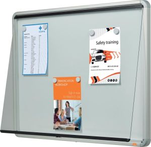 Nobo Premium Plus buitenvitrine, draaideur met slot, magnetisch, 9 x A4