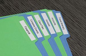 Dymo D1 tape 19 mm, zwart op wit, pak van 10 stuks