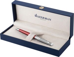 Waterman balpen H&eacute;misph&egrave;re Deluxe Red met palladium detail