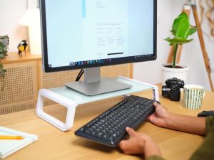 Trust Monta monitorstandaard, gehard glas, wit