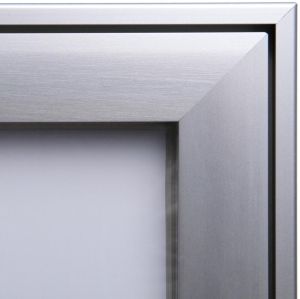 Vitrine voor binnen en buiten, ft 4 x A4 (670 x 500 mm)
