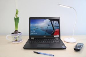 Unilux bureaulamp Nelly, wit