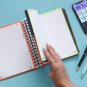 Oxford School Projectbook spiraalschrift, ft A4+, 4-gaats, gelijnd, aqua blauw