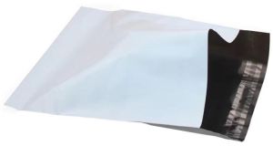 Verzendenvelop ft 320 x 420 + 70 mm, met retoursluiting, 55 micron, doos van 500 stuks