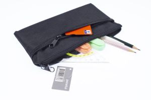 Kangaro pennenzak, plat, zwart