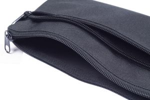 Kangaro pennenzak, plat, zwart