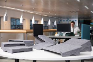 Monitorstandaard-GerecycleerdeMonitorstandaard-BakkerElkhuizen-DBS-BNEQR110CLGY_u_04_1