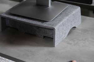 Monitorstandaard-GerecycleerdeMonitorstandaard-BakkerElkhuizen-DBS-BNEQR90CLGY_u_04-8