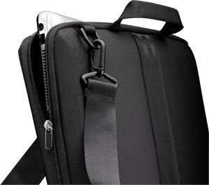 Case Logic Hardshell hoes voor 16 inch laptop
