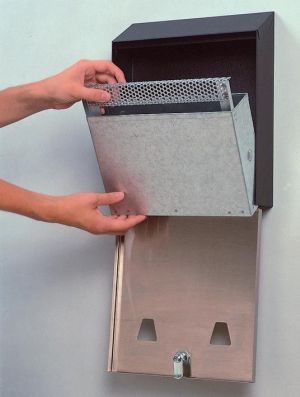 Rubbermaid wandasbak, ft 25,4 x 7,6 x 31,8 cm, gegalvaniseerd staal