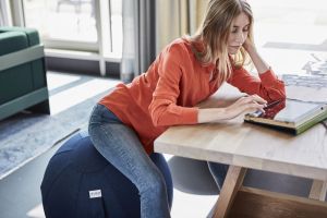 Vluv Leiv zitbal Royal Blue 75cm