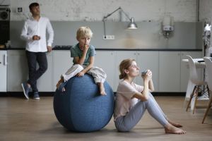 Vluv Stov zitbal Concrete 55cm