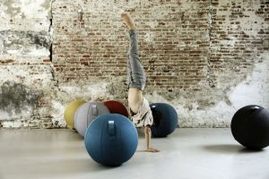 Vluv Leiv zitbal Mustard 75cm