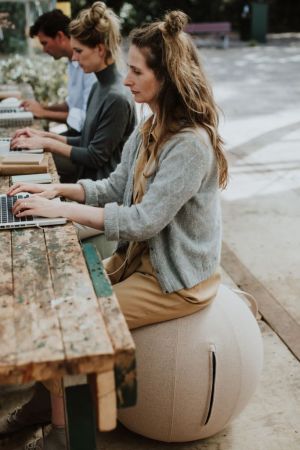 Vluv Sova zitbal Toffee 65cm