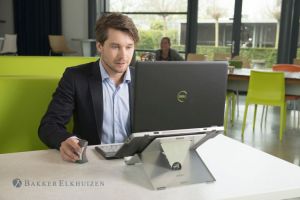 Bakker Elkhuizen laptophouder Ergo-Q 260 12 inch sfeerfoto