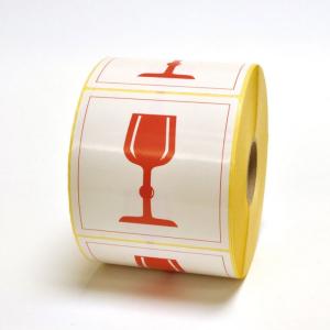 étiquettes d'avertissement avec symbyles