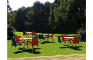 Juliette stapelbare stoel, voor binnen en buiten, oranje