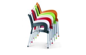 Romeo, stapelbare armstoel, voor binnen en buiten, beige